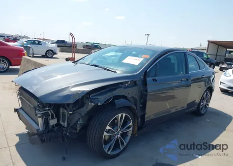 2020 Ford Fusion Titanium из США, поврежденный, VIN 3FA6P0D96LR138599